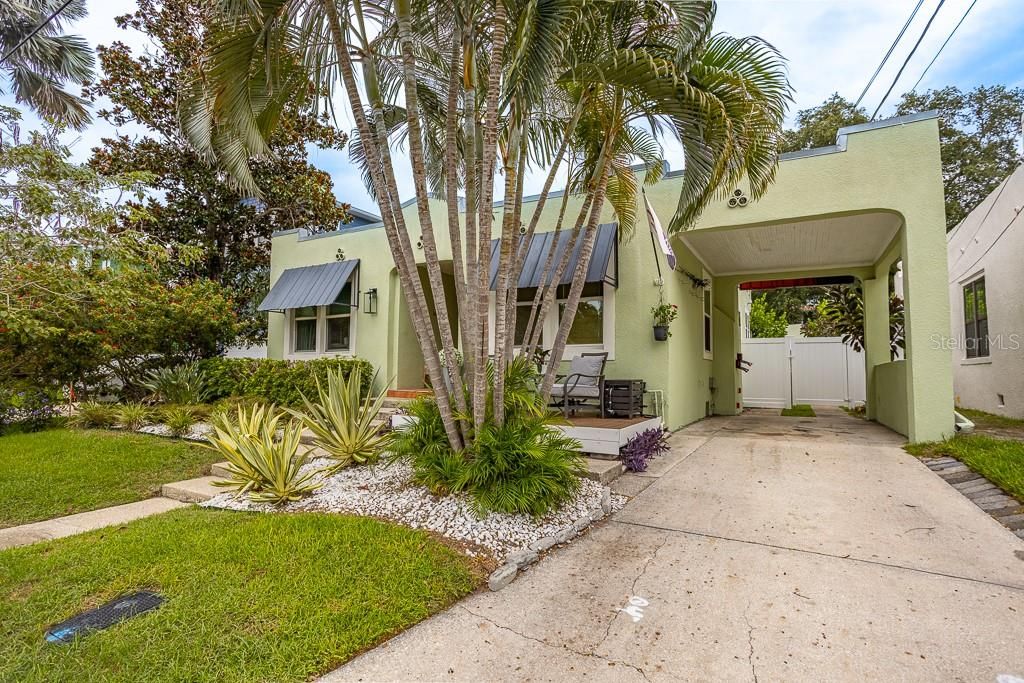 Image 49 of property listing at 2911 W SAN NICHOLAS STREET, Tampa, FL 33629