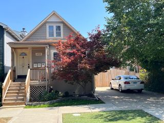 4533 N KEDVALE Avenue 1R, Chicago, IL 60630