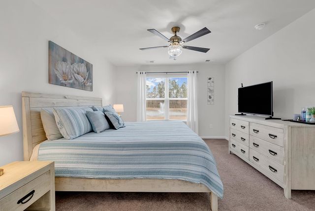 315 Woodcross Court, Conway, SC 29526