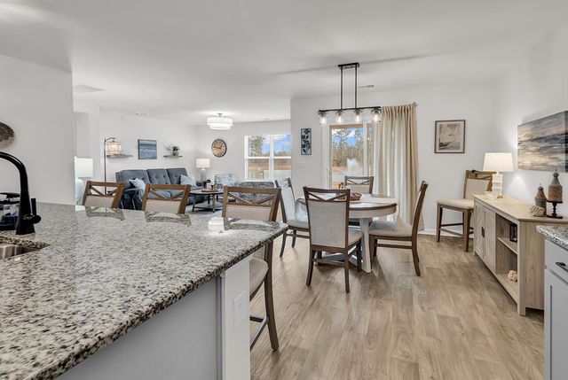 315 Woodcross Court, Conway, SC 29526