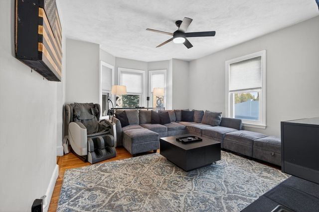 24 Mague Avenue 24, Newton, MA 02465