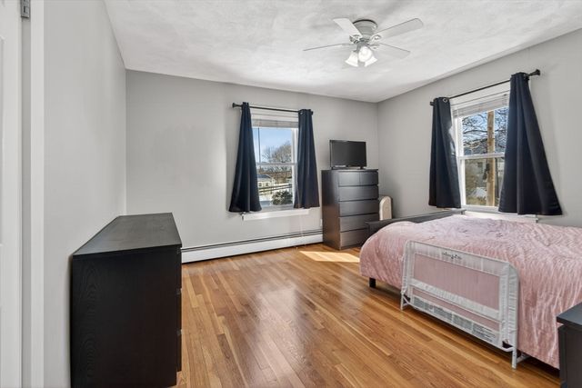 24 Mague Avenue 24, Newton, MA 02465