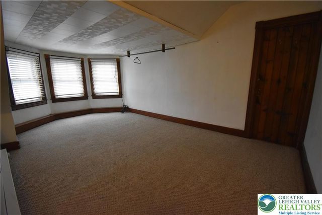 204 North 9th Street, Easton, PA 18042