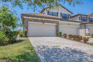 18113 GAWTHROP DRIVE 101, Lakewood Ranch, FL 34211
