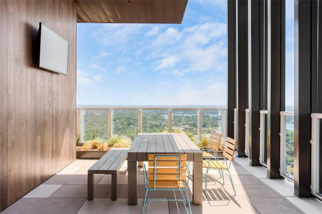 48 East Ave 2005, Austin, TX 78701