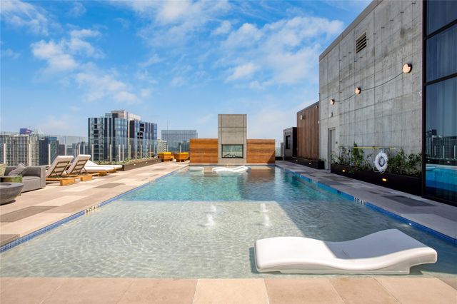 48 East Ave 2005, Austin, TX 78701