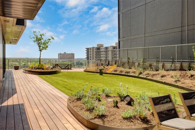 48 East Ave 2005, Austin, TX 78701