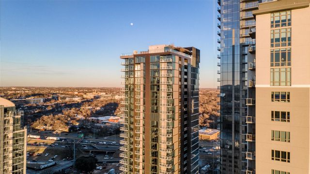 48 East Ave 2005, Austin, TX 78701