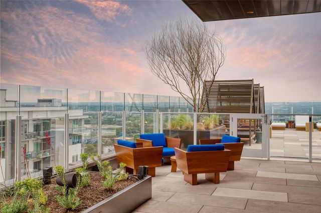 48 East Ave 2005, Austin, TX 78701