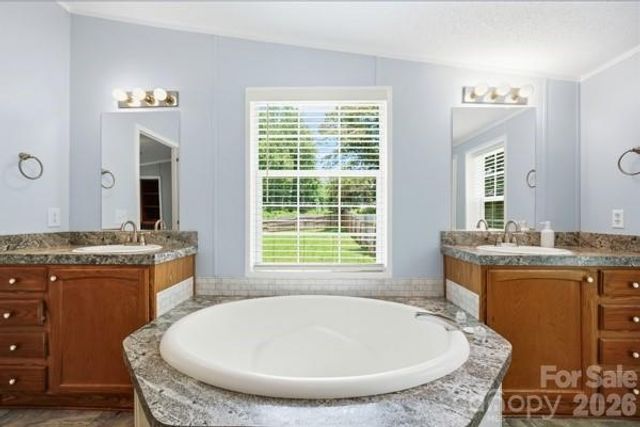 864 Stowe Lane, Gastonia, NC 28056