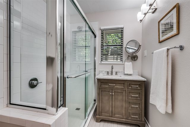 5731 Berkshire Lane, Dallas, TX 75209