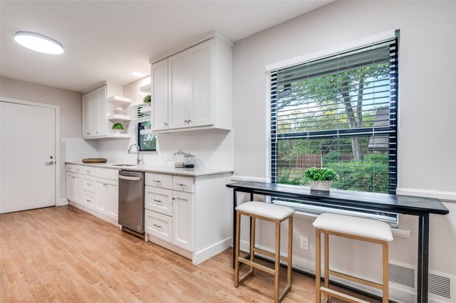 5731 Berkshire Lane, Dallas, TX 75209