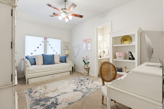 1131 Spanish Trl, New Braunfels, TX 78132