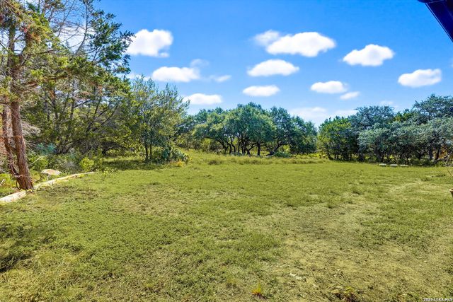 1131 Spanish Trl, New Braunfels, TX 78132