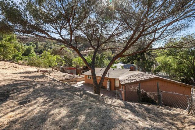 8838 Cherry Road, Lakeside, CA 92040