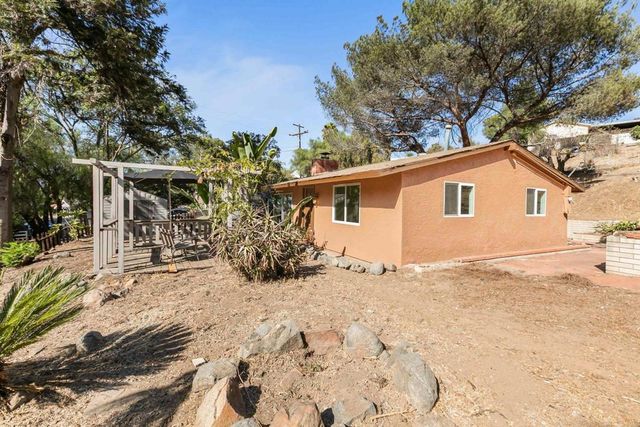 8838 Cherry Road, Lakeside, CA 92040