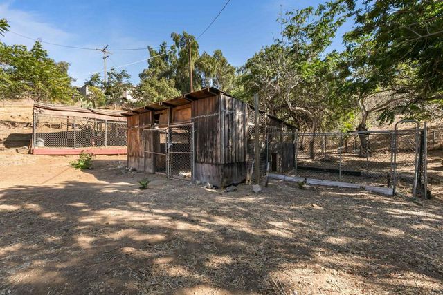 8838 Cherry Road, Lakeside, CA 92040