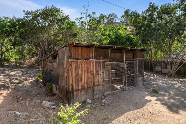 8838 Cherry Road, Lakeside, CA 92040