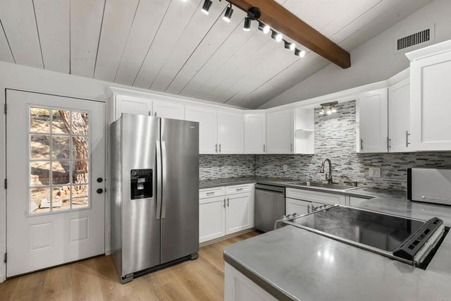 8838 Cherry Road, Lakeside, CA 92040