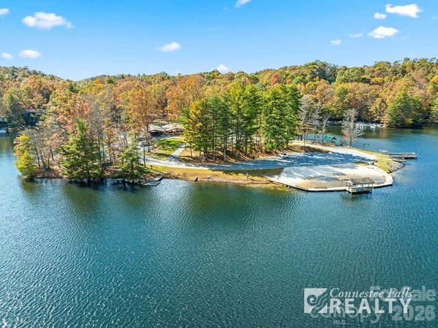 129 Nodatsi Court, Brevard, NC 28712