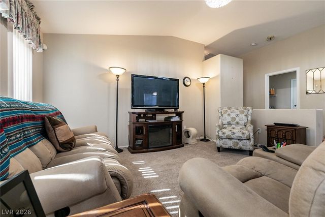 2075 Joy View Lane, Henderson, NV 89012