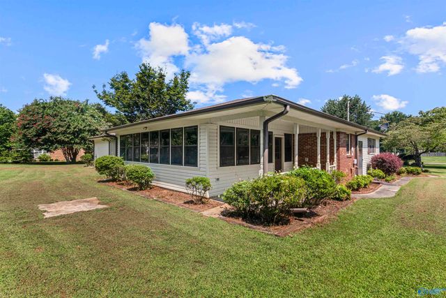 79 Baldwin Road, Decatur, AL 35603
