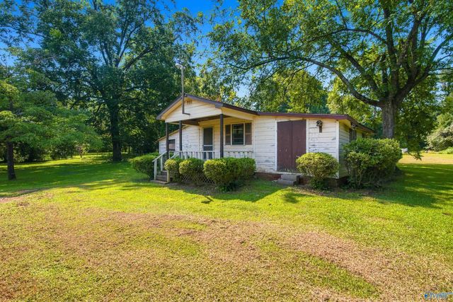 79 Baldwin Road, Decatur, AL 35603