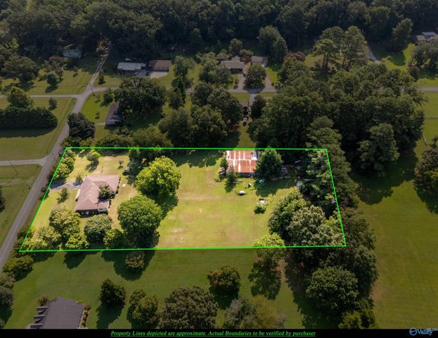 79 Baldwin Road, Decatur, AL 35603