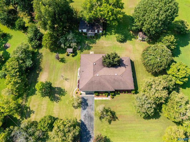 79 Baldwin Road, Decatur, AL 35603