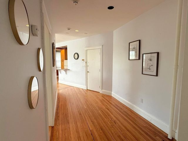 374 Chestnut Hill Ave. 4, Boston, MA 02135