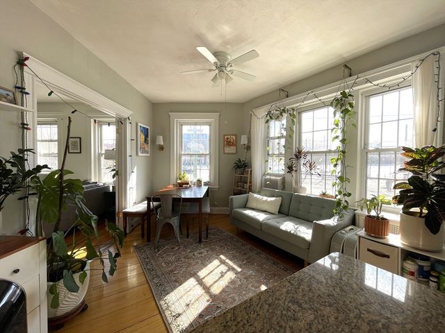 374 Chestnut Hill Ave. 4, Boston, MA 02135