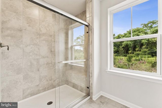 9898 SELKIE LN, Waldorf, MD 20601