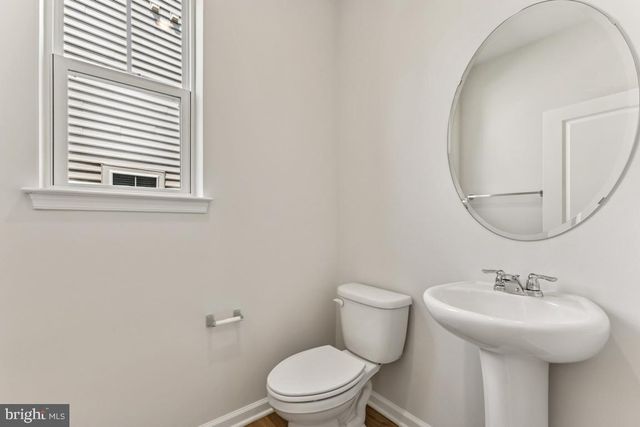 9898 SELKIE LN, Waldorf, MD 20601