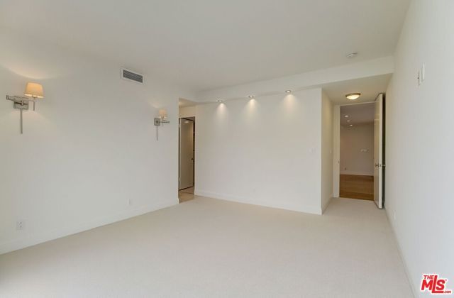 1100 Alta Loma Road 804, West Hollywood, CA 90069