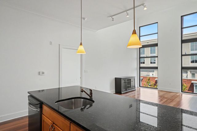 129 Walnut Street Unit 438, Chattanooga, TN 37403