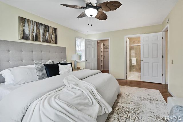 11655 Holly Springs Drive, St Louis, MO 63146