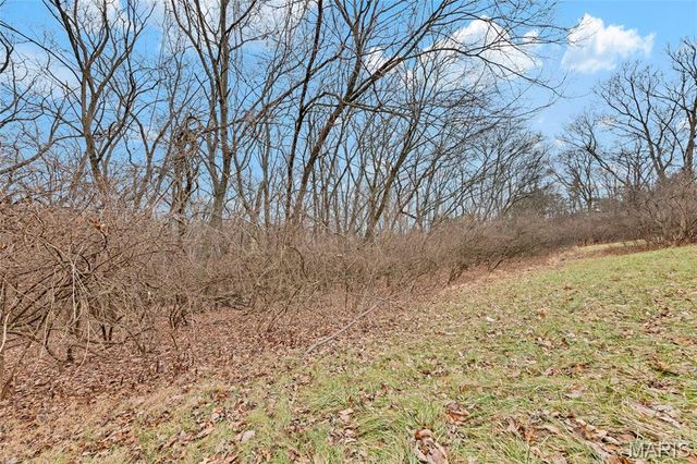 5942 Hawkins Fuchs Road, St Louis, MO 63129