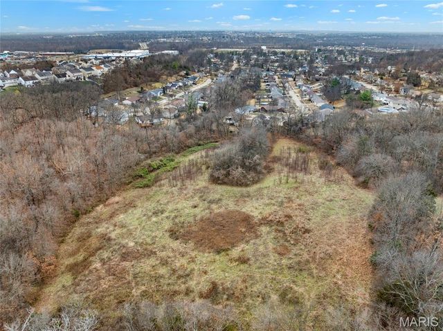 5942 Hawkins Fuchs Road, St Louis, MO 63129