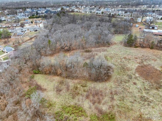 5942 Hawkins Fuchs Road, St Louis, MO 63129