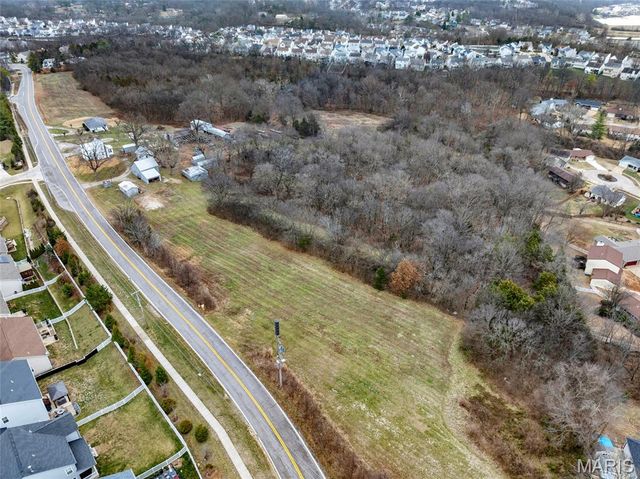 5942 Hawkins Fuchs Road, St Louis, MO 63129