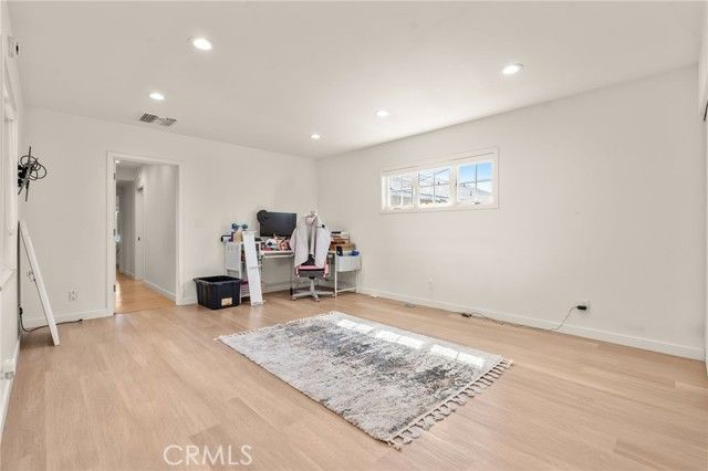 7741 Variel, Canoga Park (los Angeles), CA 91304