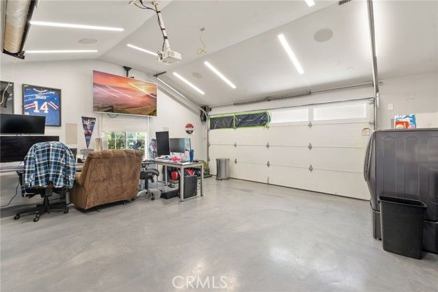 7741 Variel, Canoga Park (los Angeles), CA 91304