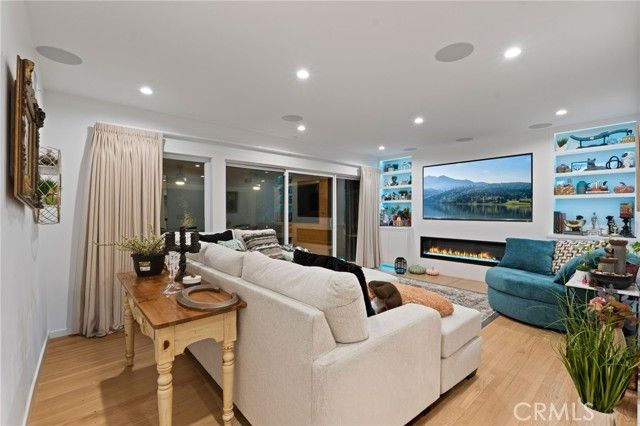 7741 Variel, Canoga Park (los Angeles), CA 91304