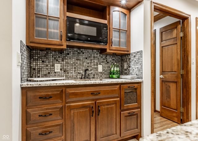 10987 Echo Spring Circle, Indianapolis, IN 46236