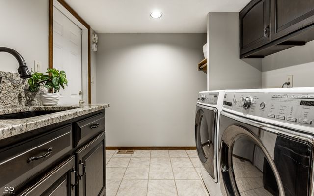 10987 Echo Spring Circle, Indianapolis, IN 46236