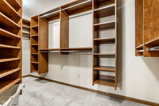 10987 Echo Spring Circle, Indianapolis, IN 46236