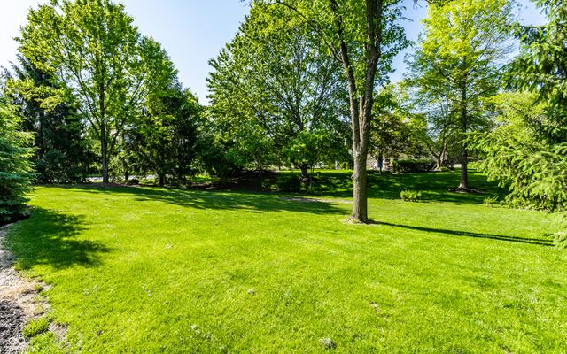 10987 Echo Spring Circle, Indianapolis, IN 46236