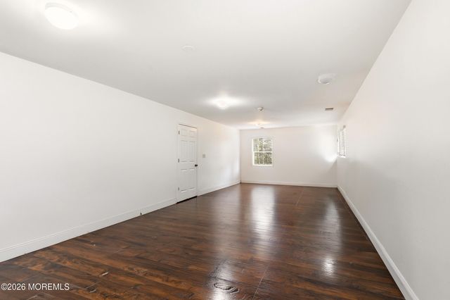 59 Sunnyside Road, Howell, NJ 07731