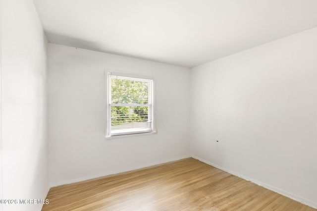 59 Sunnyside Road, Howell, NJ 07731