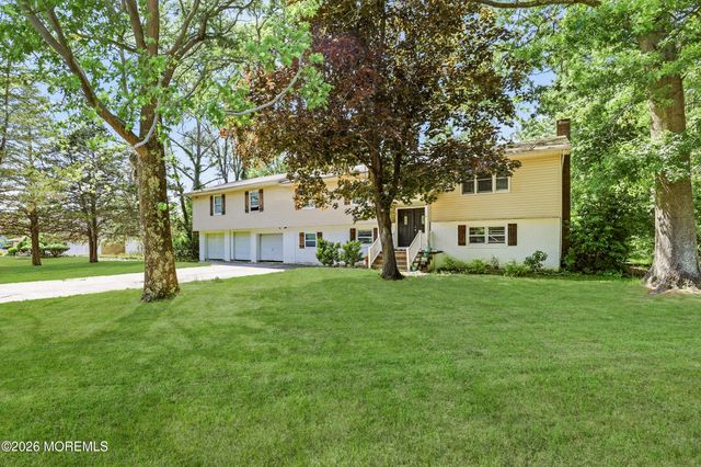59 Sunnyside Road, Howell, NJ 07731